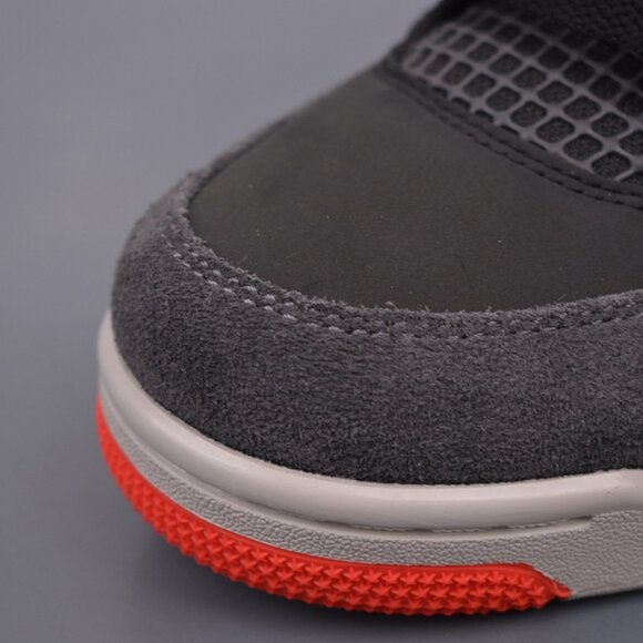 Jordan 4 Retro Rare Air Sneaker - Picture 6 of 9